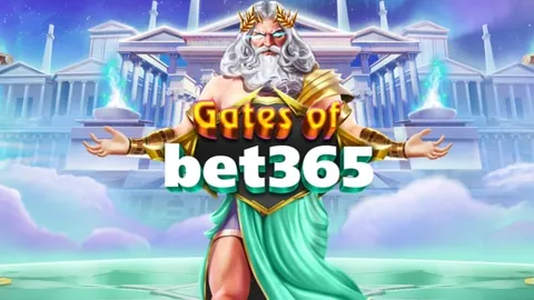 国足半场告负澳大利亚 0-2落后，央视新闻客户端播报